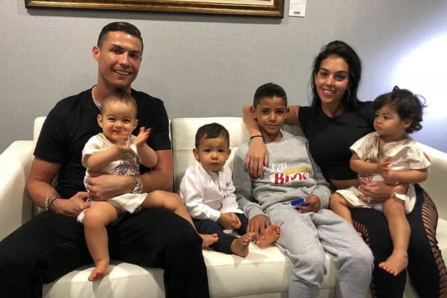 Alana Matina Dos Santos Aveiro's Sweet Moments With Her Family