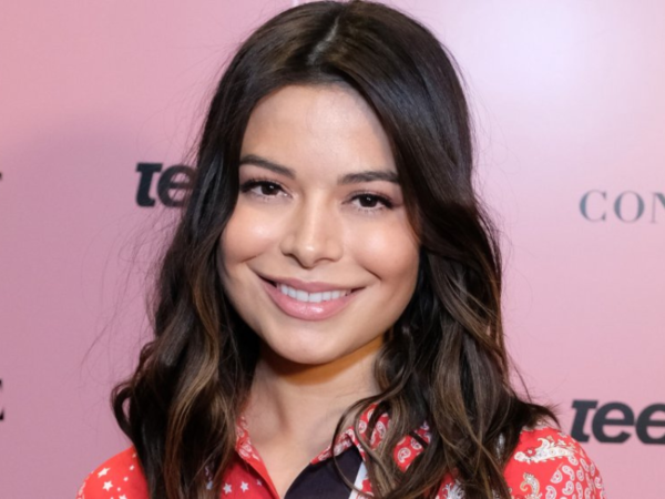 miranda cosgrove net worth